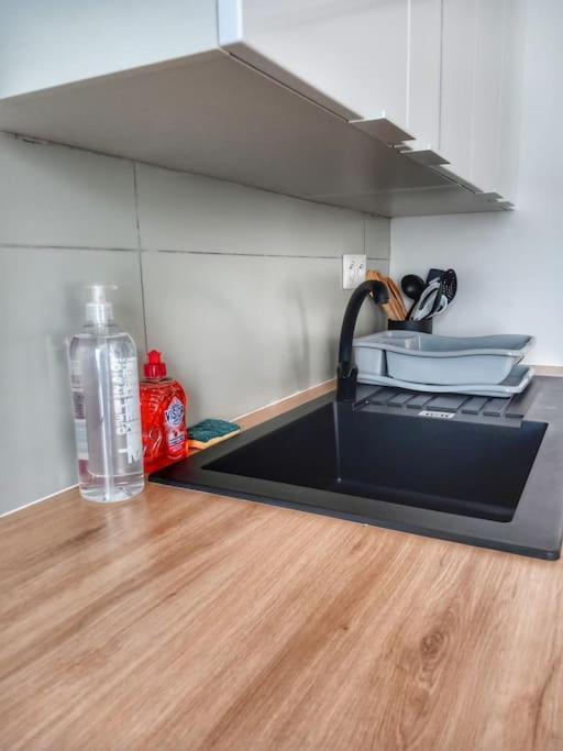 Au P'Tit Lagny - Rue Pietonne Apartment Bagian luar foto