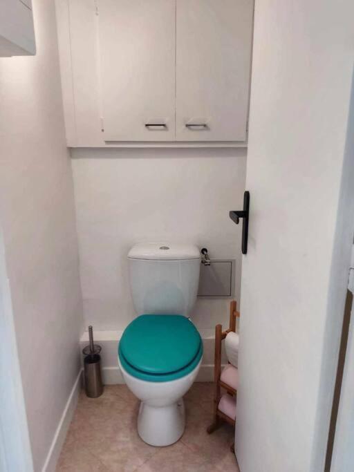 Au P'Tit Lagny - Rue Pietonne Apartment Bagian luar foto